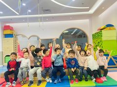 -红黄蓝成长中心(海淀上地店)