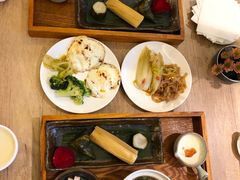 -乐领拈花溪·林涧食韵