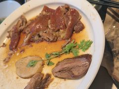 -潮界(LU·ONE凯德晶萃广场店)