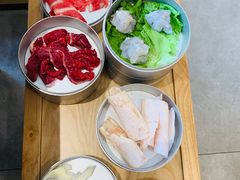 -晓沸牛肉海鲜小火锅(白湖亭万达广场店)