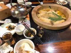 -抚仙湖生态石锅鱼野生菌(告庄店)