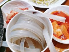 -喇喇排骨火锅·传统韩式脊骨汤(望京西园总店)