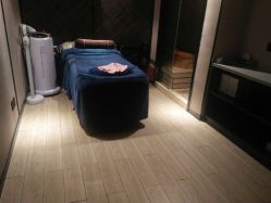 -PE SALON
