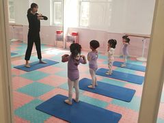 -艺彩童馨舞蹈培训学校(西湖道校区)
