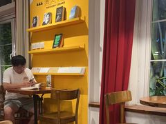 -雕刻时光咖啡馆(师大路店)