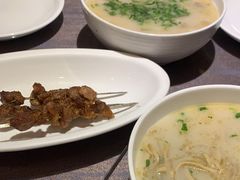 -咨言·烤鸭·烩面泡馍(建业十八城店)