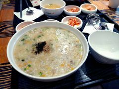 牛肉蔬菜粥-本粥&拌饭cafe(欧亚新生活店)