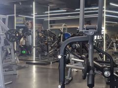 -超鹿运动(五四路恒力城店)