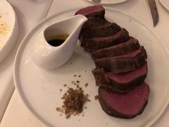 澳洲顶级牛排-上海和平饭店华懋阁 Cathay Room