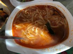 -天天向上素食餐厅(五台山店)