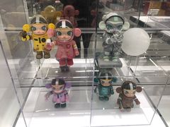 -泡泡玛特POPMART(侨福芳草地店)