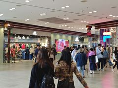 -东荟城名店仓