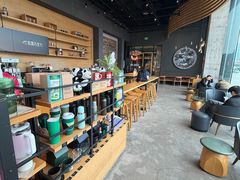 -星巴克臻选(成都环球乐天店)