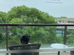 -上海佘山世茂艾美酒店