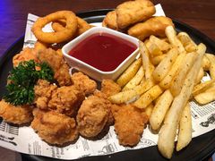 炸物拼盆-Ambra Haus琥珀屋精酿餐厅(宝山店)