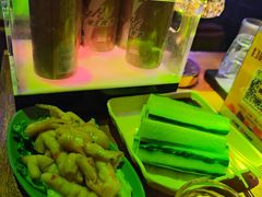-喜鹊音乐酒馆(西街店)