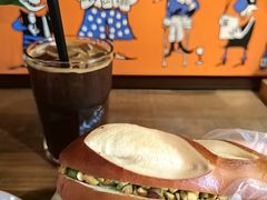 -ommo cafe(半岛城邦店)