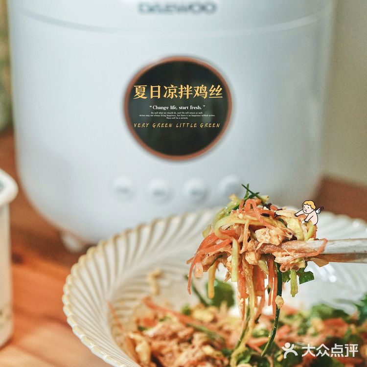 夏日美食秘籍🍗凉拌鸡丝加了它,秒变下饭神器