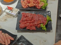 -啊美丽炭火烤肉(滑翔一店)