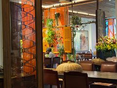 -Cuc Gach Quan Restaurant