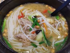 -蒙自源米线大王(东站店)