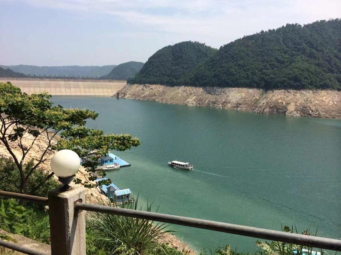 浙东大峡谷风景区图片