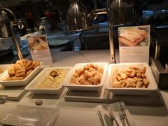 -上海滴水湖皇冠假日酒店