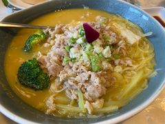 黄汁酸汤浸肥牛-港丽餐厅(高德置地店)