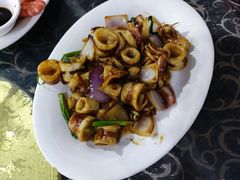 酱爆鱿鱼-波记美食店·现捞海鲜