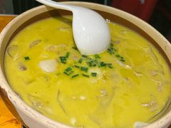 -琥珀老六龙虾(四里河店)