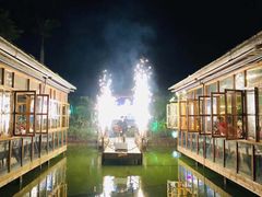 -花溪雨·森林餐厅(石基店)