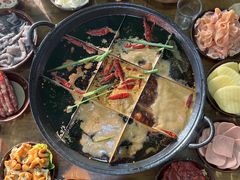 -正南齊北重庆老火锅(光华村直营店)
