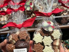 -Laderach 莱德拉(上海环贸iapm店)