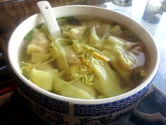-笑来喜馄饨小笼工坊店(湖滨街店)
