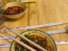 -拈签一笑黄牛肉辣卤串串