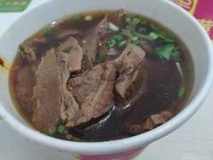 -黃牛牛肉面馆