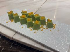 -梅龙镇酒家(南京西路总店)
