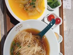 -松鹤楼面馆(宝安机场店)