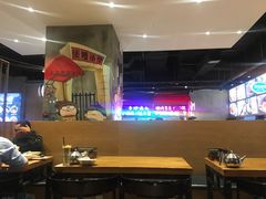 大堂-怪噜范·老贵阳街头名小吃(汇金星力城店)