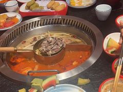 -醉董牛川派鲜肉自选火锅(烟台店)