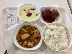 炖蛋-浦东图书馆读者餐厅