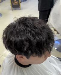 -H·Y HAIR SALON烫发·染发·造型