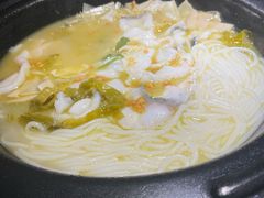 能喝汤的酸菜鱼-九锅一堂酸菜鱼(新南凯德直营店)