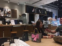 -巴黎贝甜(常德路店)