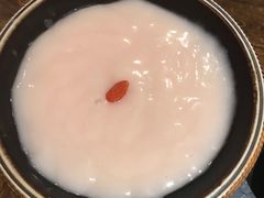 -老牌坊云南鱼豆花火锅(哈西万达店)