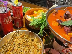 -神府路壹号·海鲜烧烤·砂锅粥·锅物(三坊七巷店)