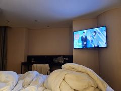 -深圳罗湖东门步行街亚朵X酒店