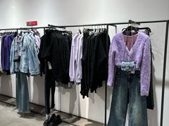 -URBAN REVIVO(西安Momopark店)