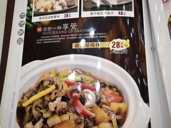 -东豪园林海鲜酒家(南港路辅路店)