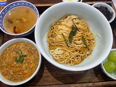 -蟹上黄·蟹黄面·江南糖水(人民广场店)